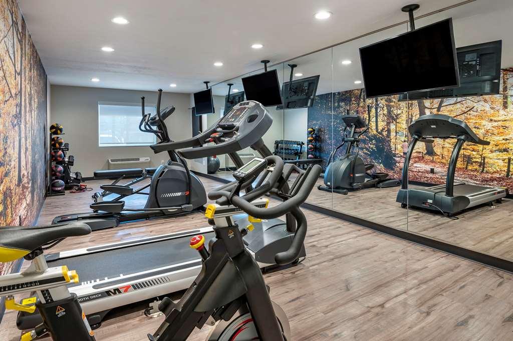 ホテル Clarion Pointe Indianapolis Airport プレインフィールド 設備 写真